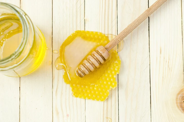 trockener haut vorbeugen hausmittel honig