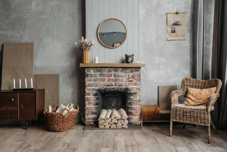 pexels fake kamin mit holz