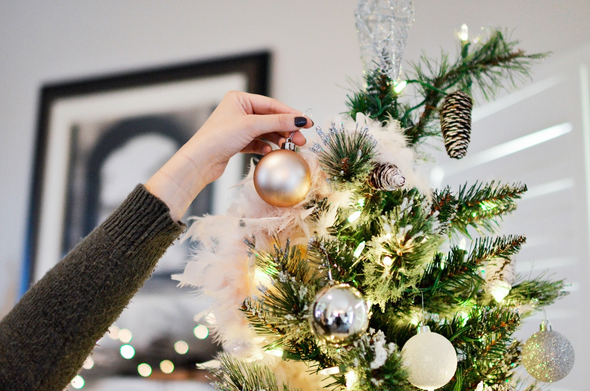 wohnung weihnachtlich dekorieren wann weihnachtsbaum schmuecken chritstbaumschmuck