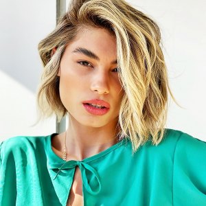 bob frisuren kurz stufig fransig kinnlanger schnitt mit blonden strahnen french nikcabral