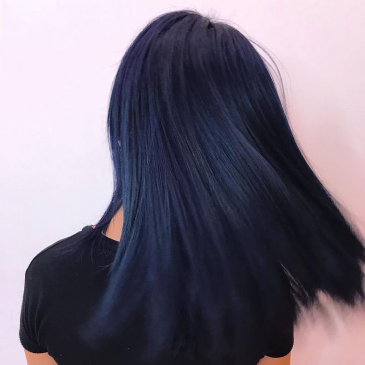 dark blue haare