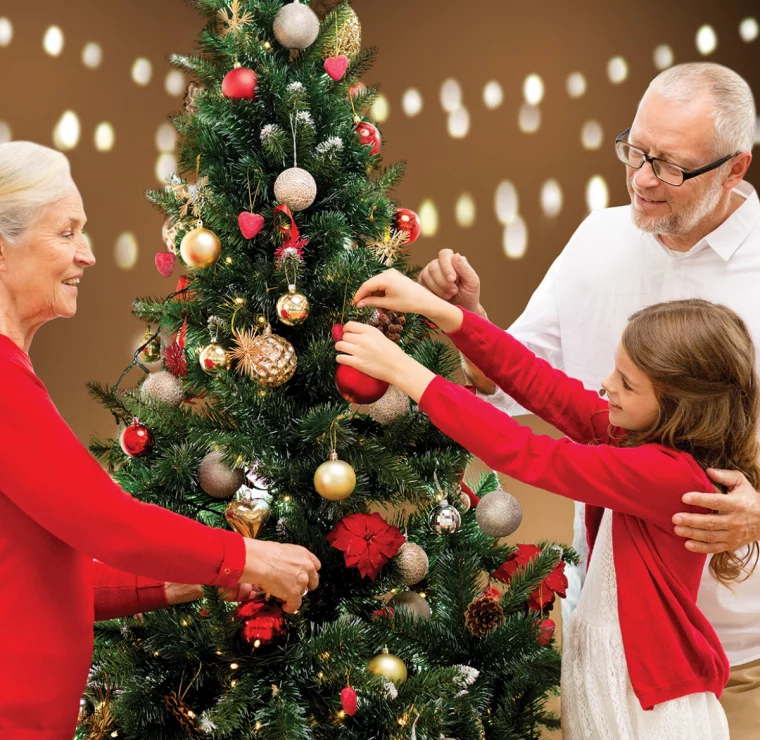 welche farben zum weihnachtsbaum und wie den tannenbaum dekorieren