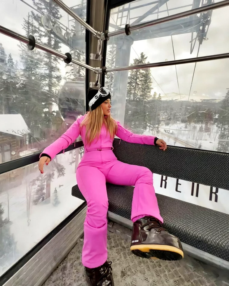 barbie kleidung winterouftit skikleidung damen rosa angiealanisc