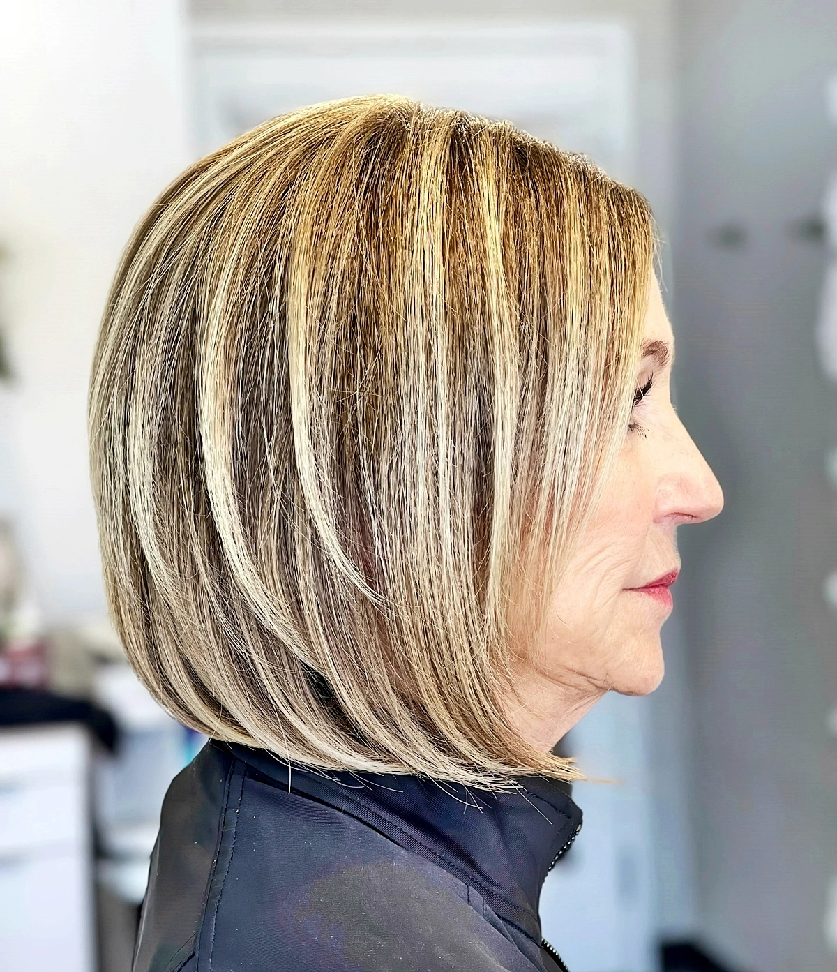 frisuren mittellange haare bob frisur ab 50 mit strahnen lob hairbyjanetbiggers