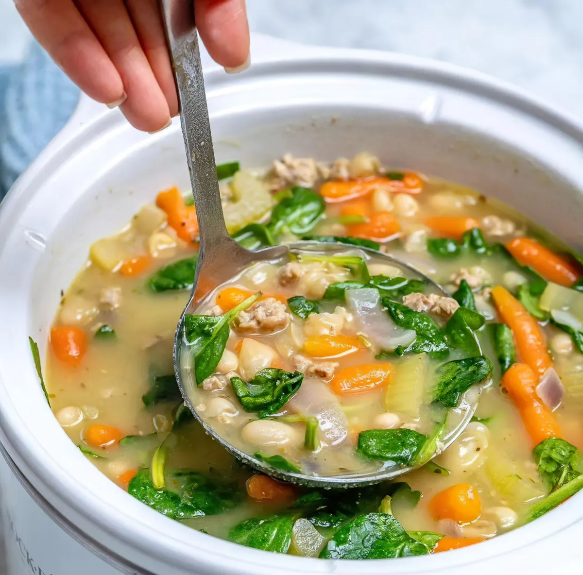 gesunde ernährung kinder suppe mit spinat