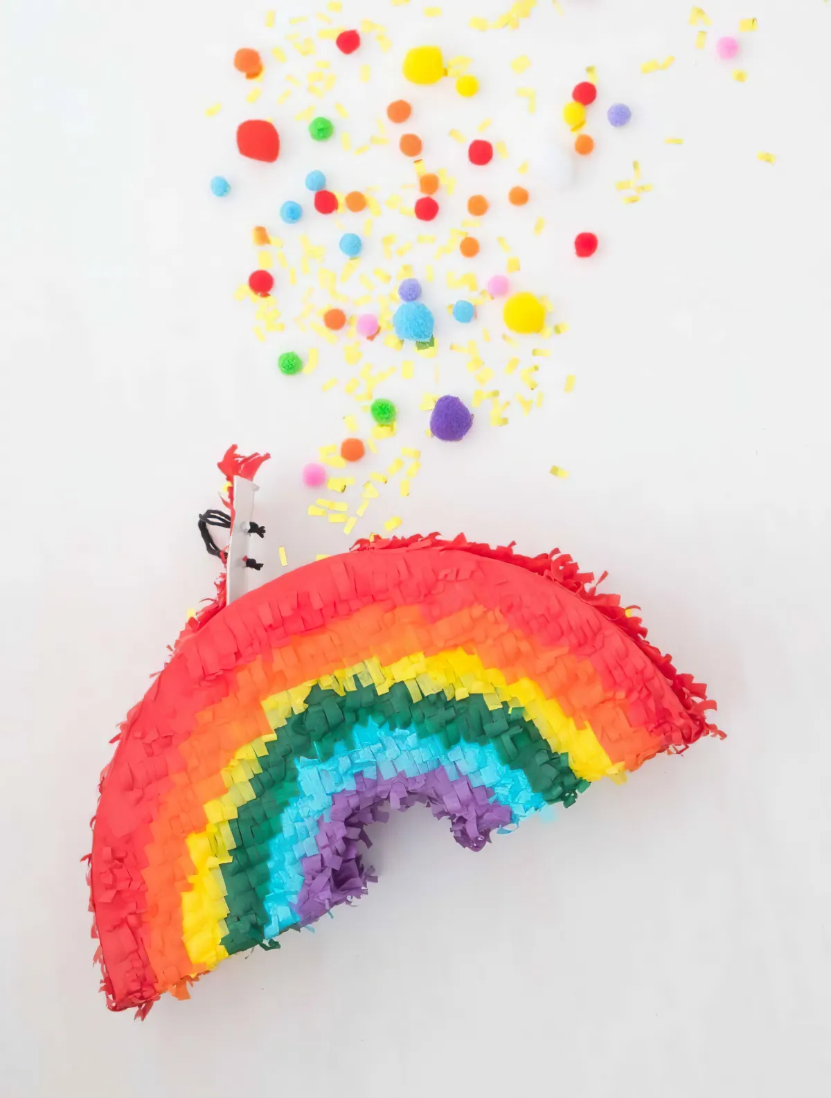piñata anleitung kindergeburtstag regenbogen thema