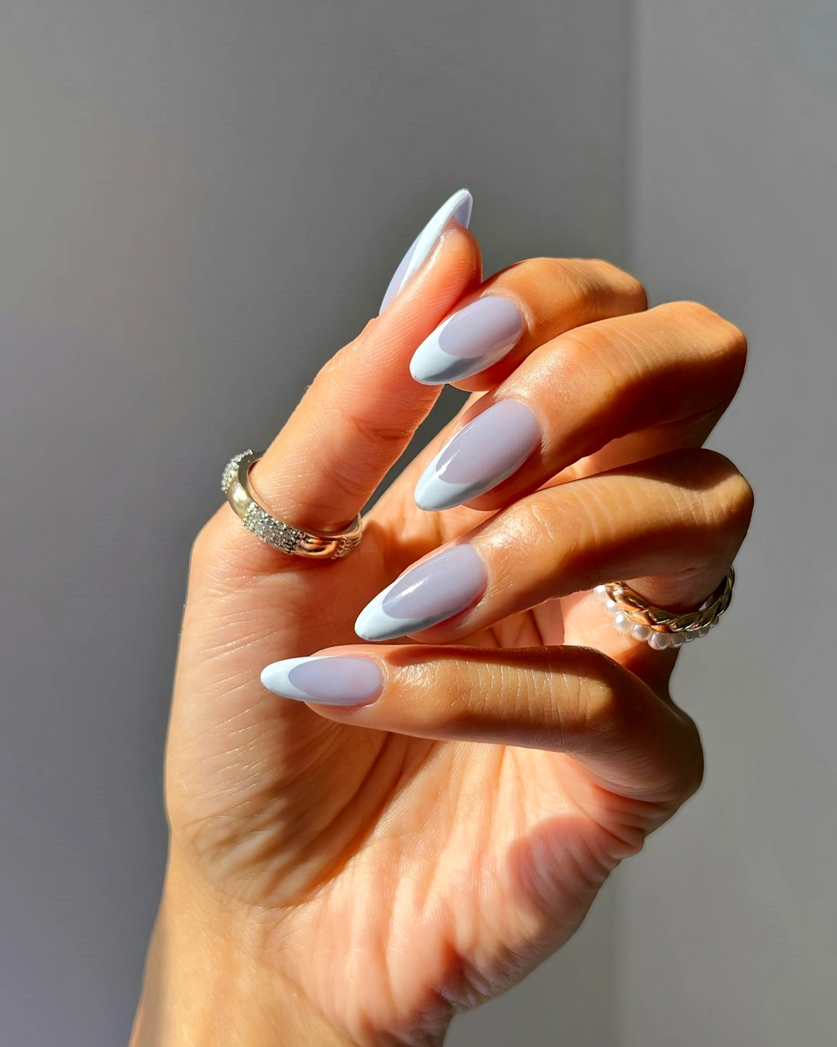 sommer pastell naegel french nails ideen spitze nagelform overglowedit