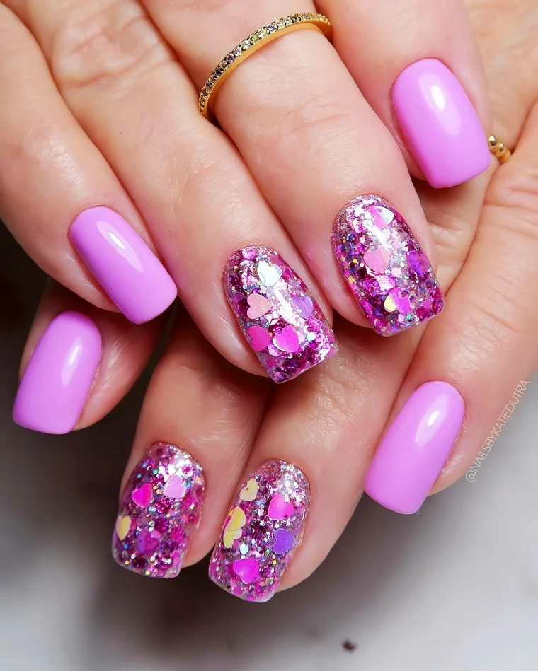 pastell lila naegel mit glitzer einfaches nageldesign nailsbykatiedutra