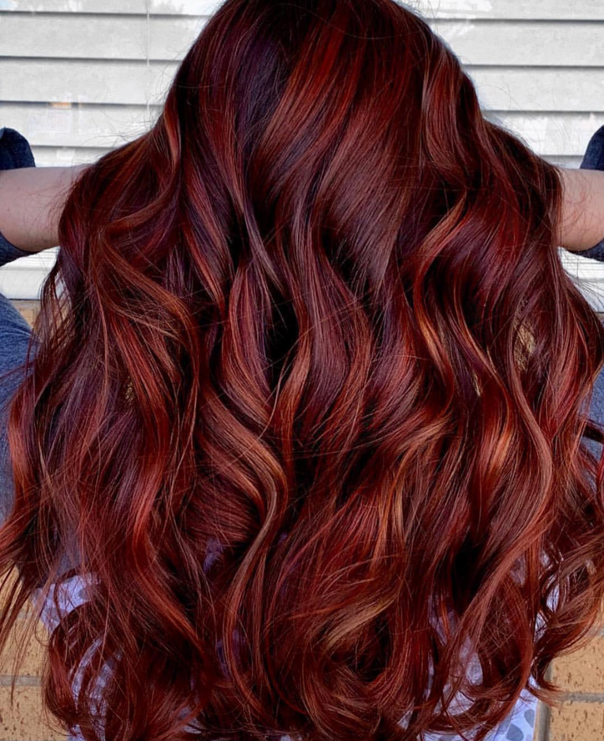 rote haarfarbe und cherry coke hair