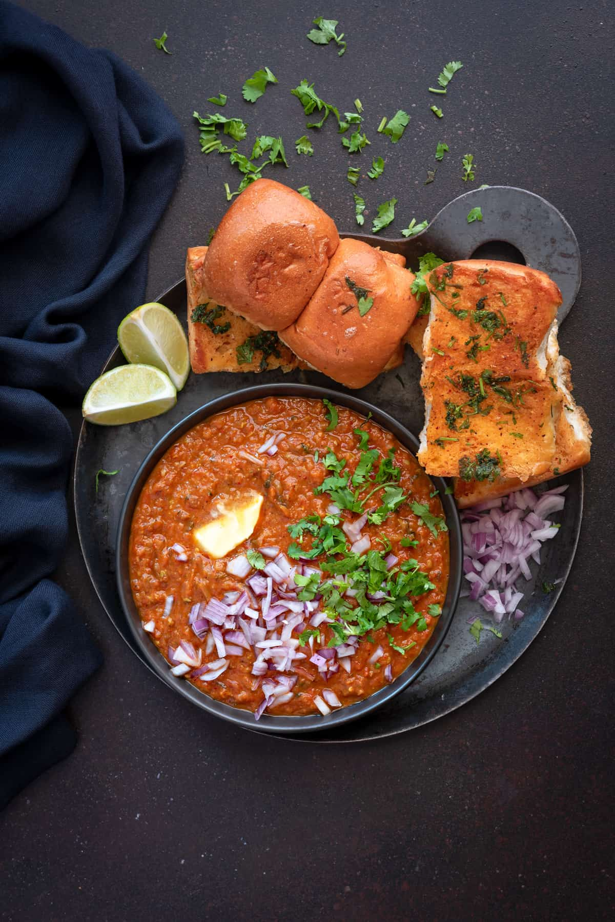 spicy pav bhaji puri