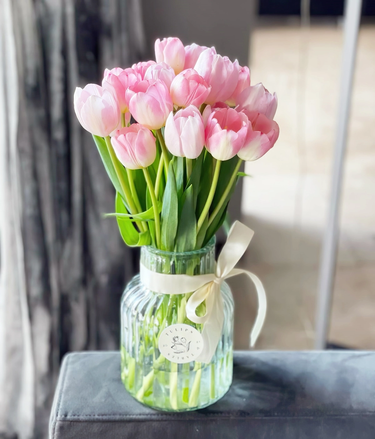 einmachglas tulpen deko frische fruhlingsdekoration tulipsandtables