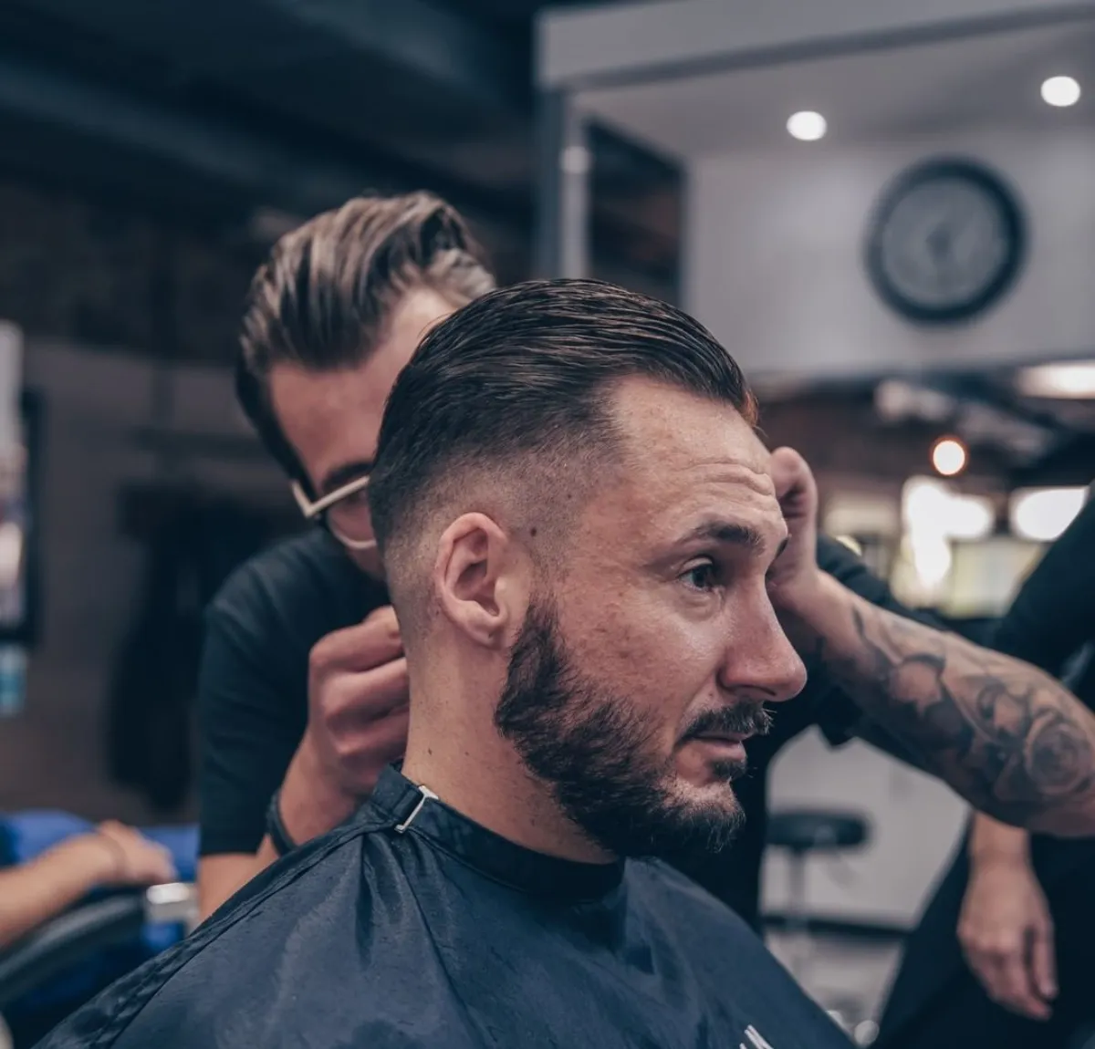 mid fade haarschnitt mit bart männer frisuren