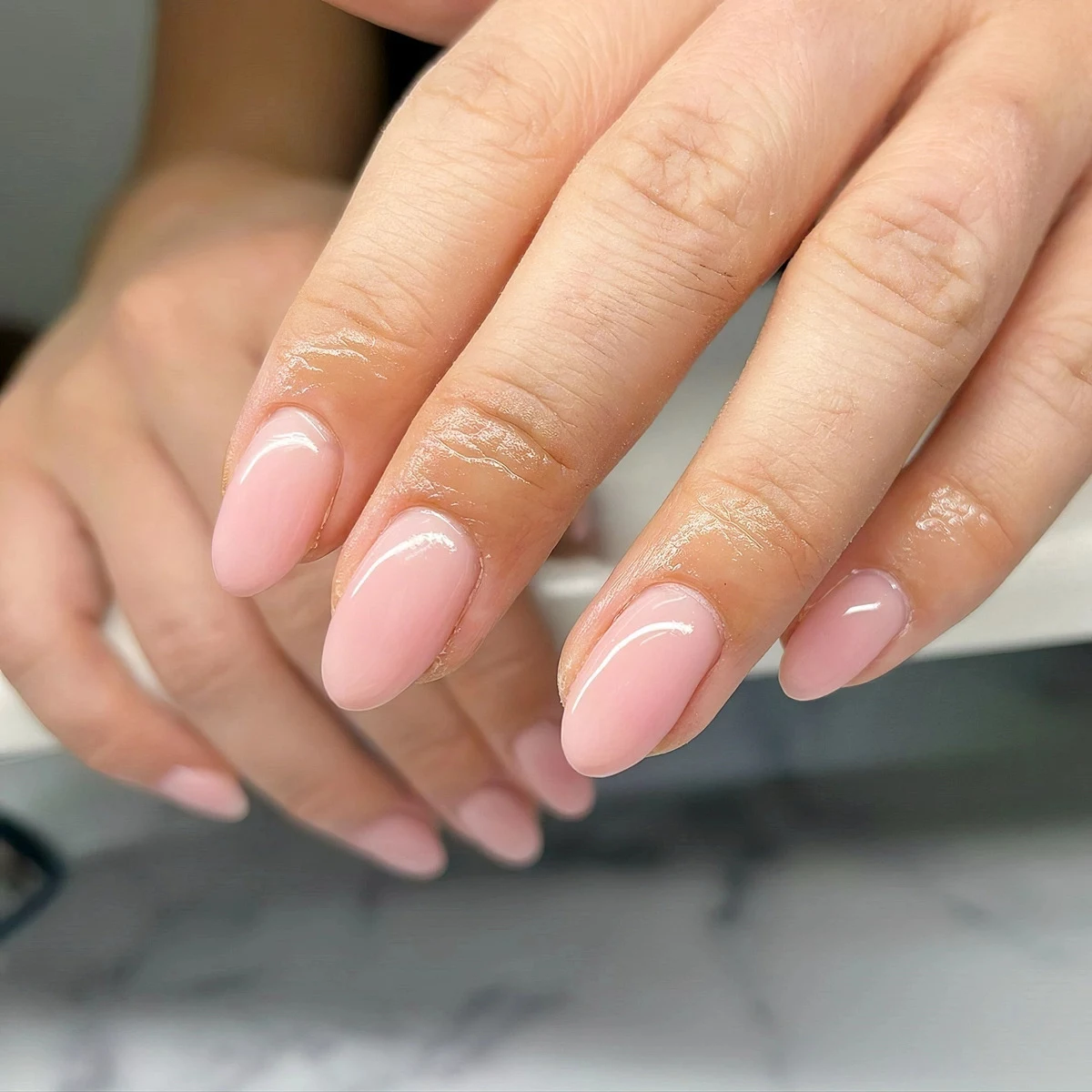 biab nails naturliche manikuere nude naegel 