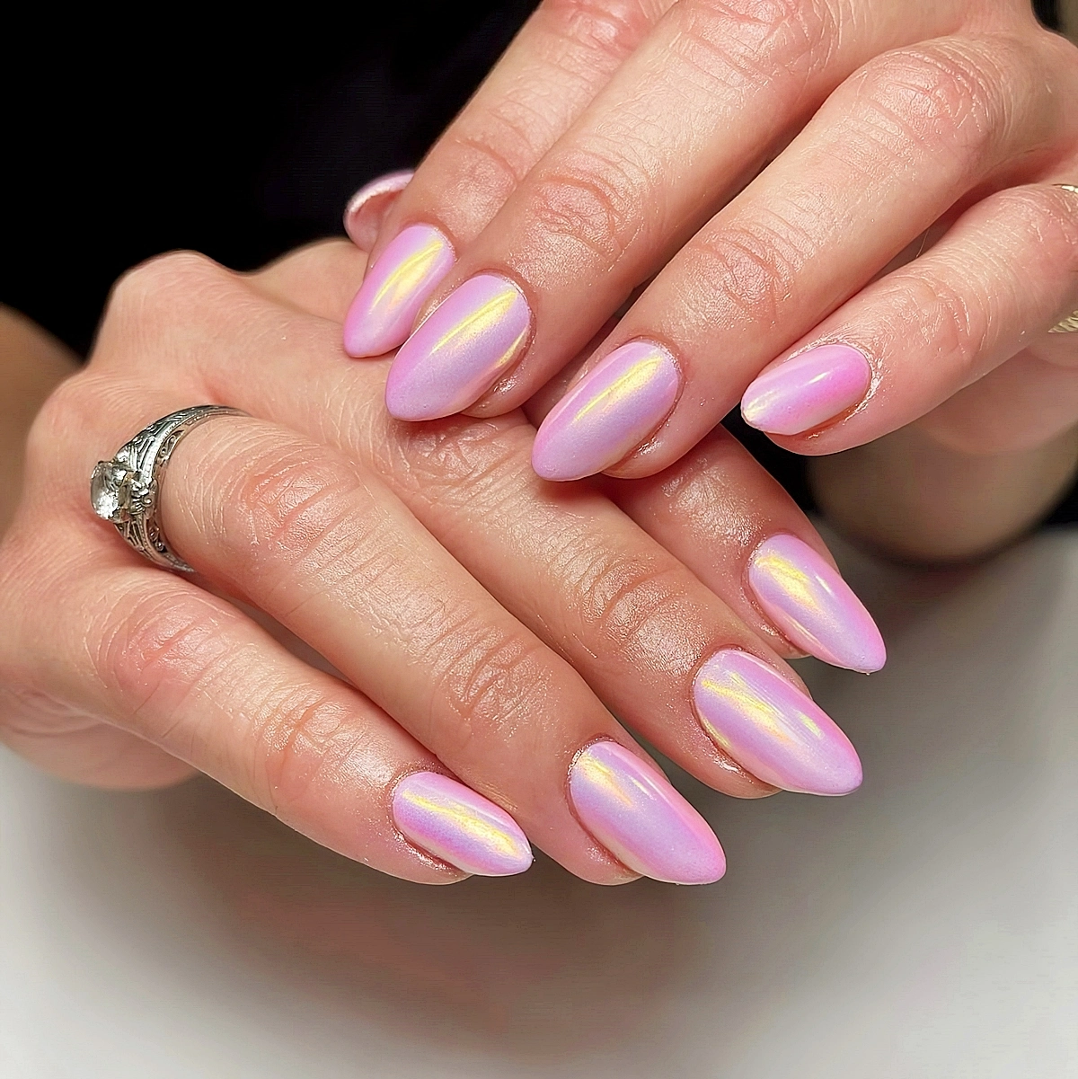 rose nails perlenrosa naegel rosegold nagelfarbe 