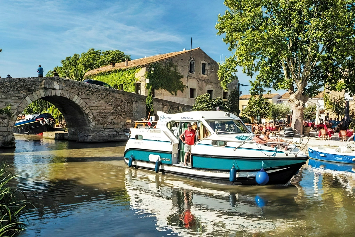 hausboot mieten am canal du midi frankreich reise