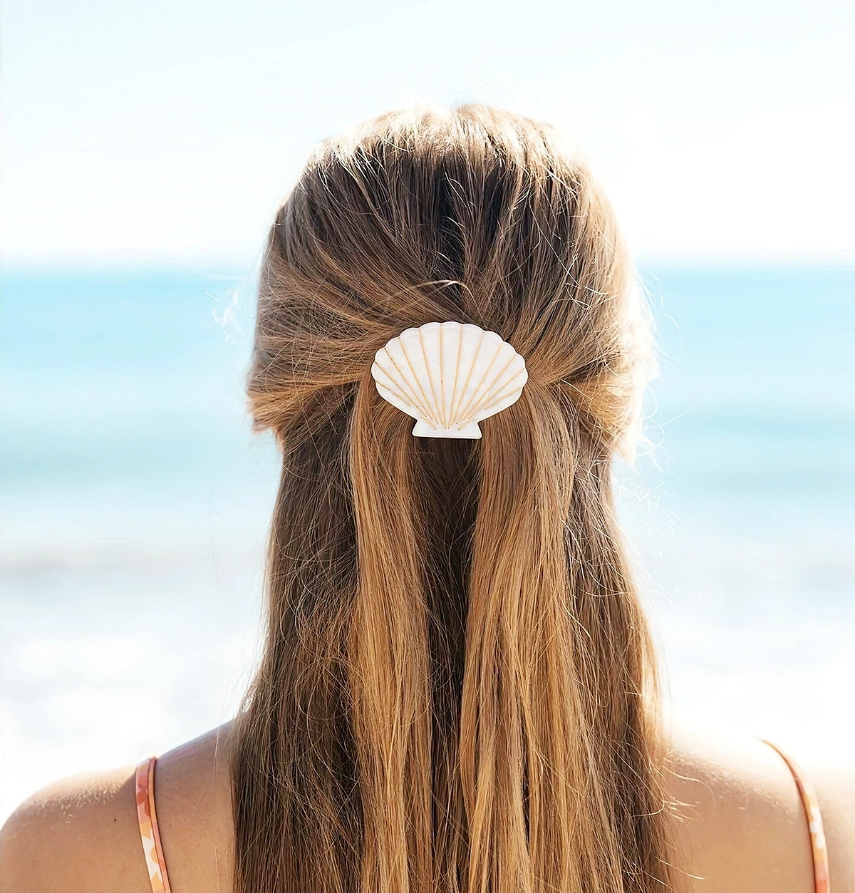 frisuren mit haarspange sommerfrisuren ideen spange muschel strandfrisuren ideen shopsandysouls
