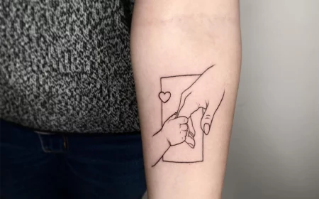 mutter sohn tattoo, hände haltend