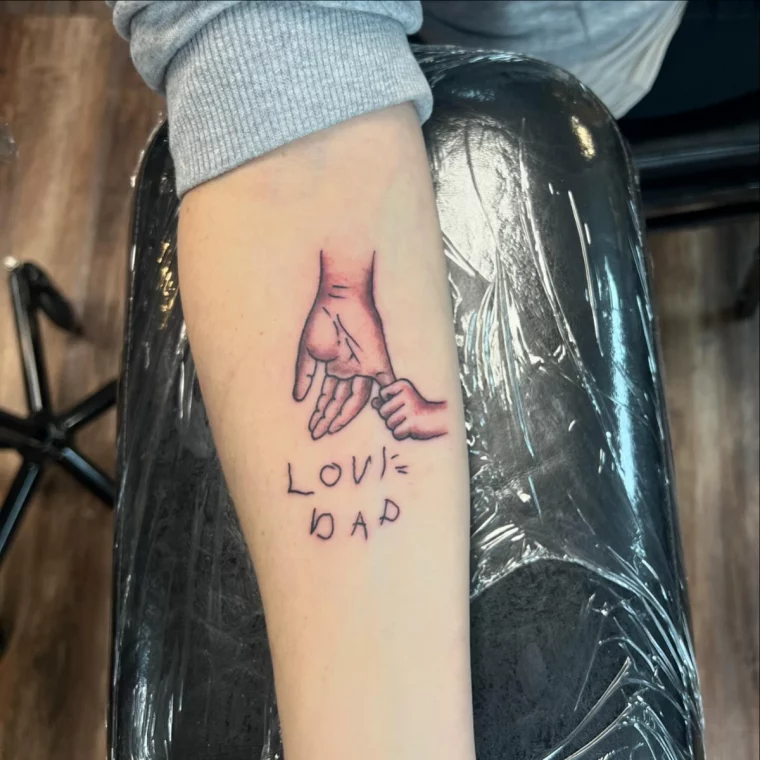 vater tochter tattoo schriftzug tattoo