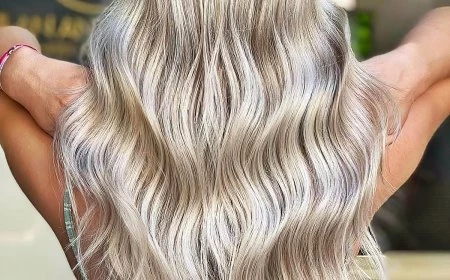 balayage blond kuehlt lange haare trendige blonde nuancen 2024 maunisexhairdresser