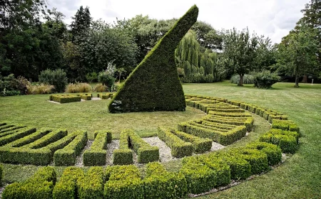 garten in essex sonnenuhr aus hecken