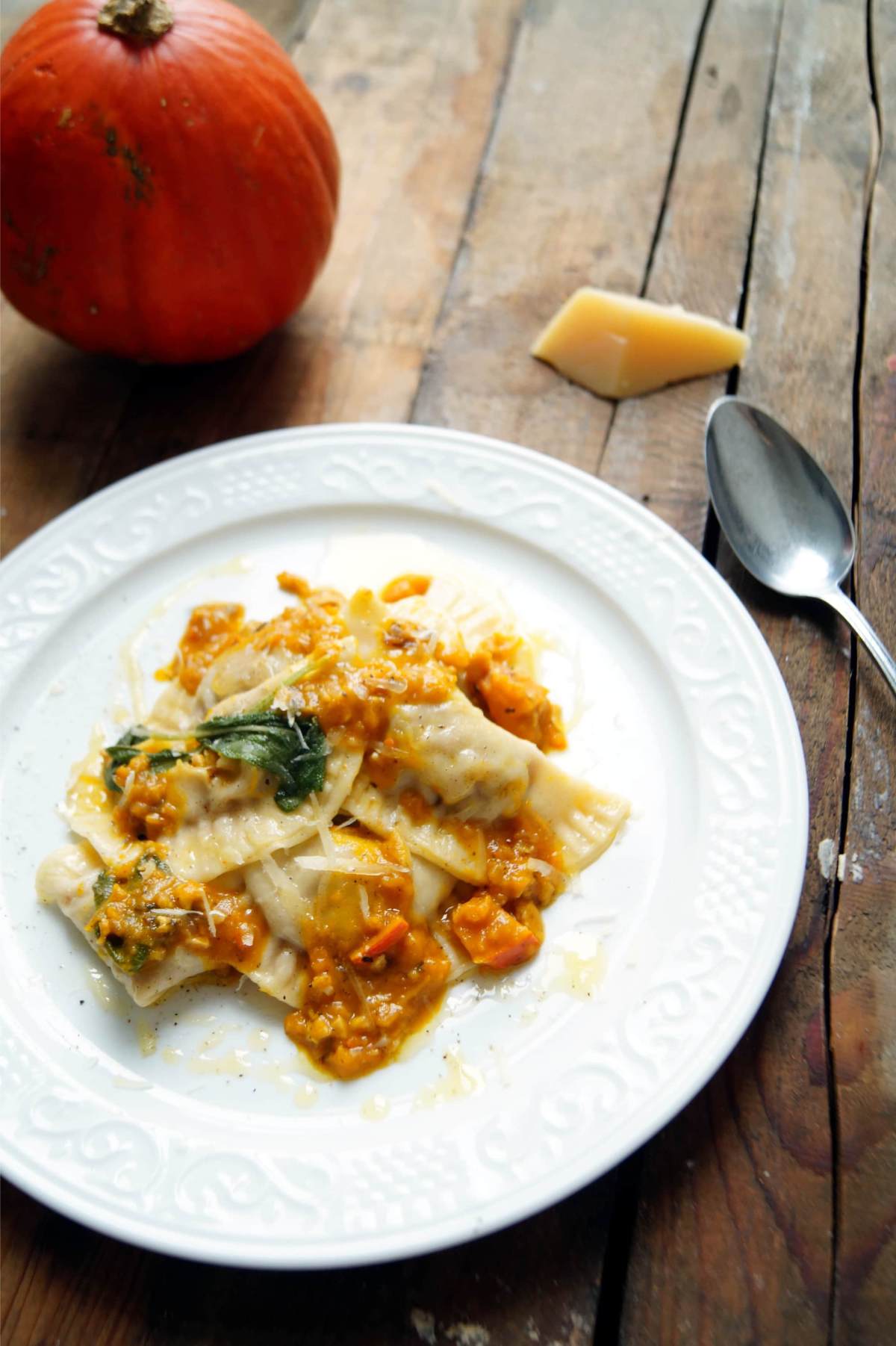 ravioli mit kürbisfüllung