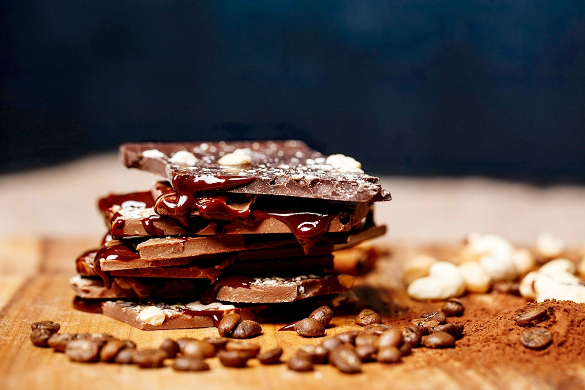 schokolade selbst machen bruchschokolade mit nuesse rezept einfach und schnell