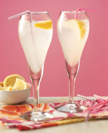 zwei limoncello cocktails