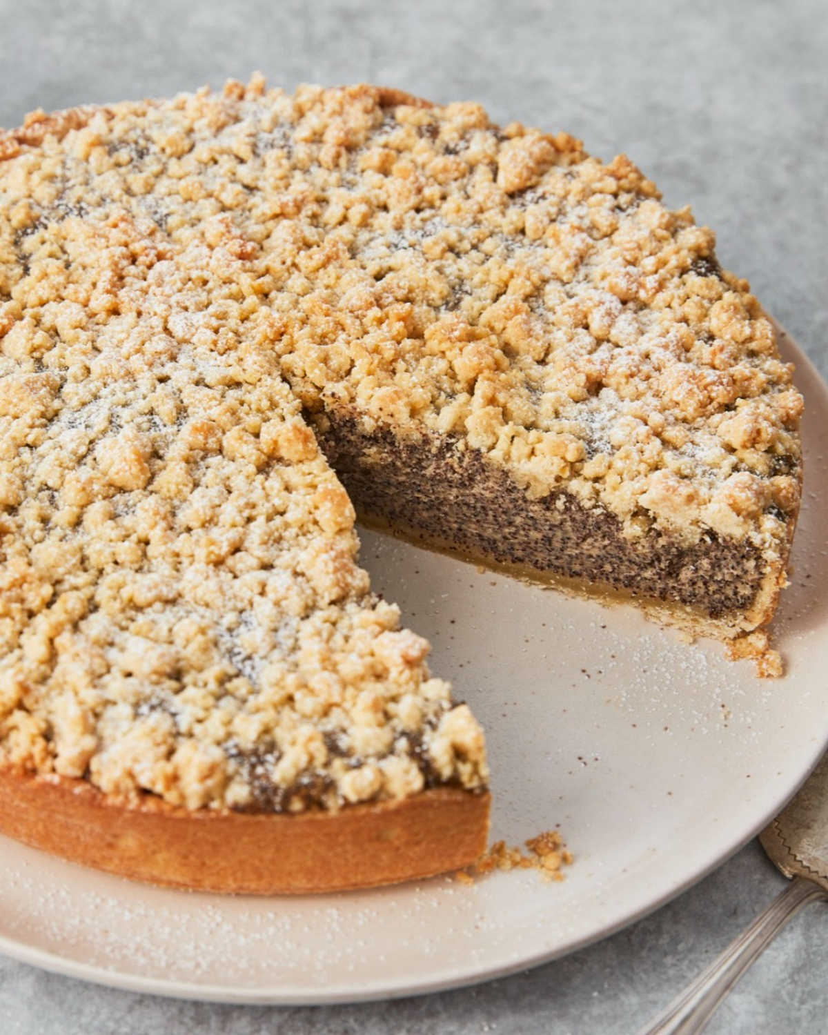 Österreichischer mohnkuchen mit quark und streuseln