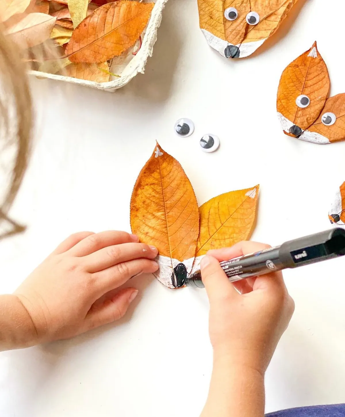 basteln mit herbstblättern diy fuchs mit wackelaugen