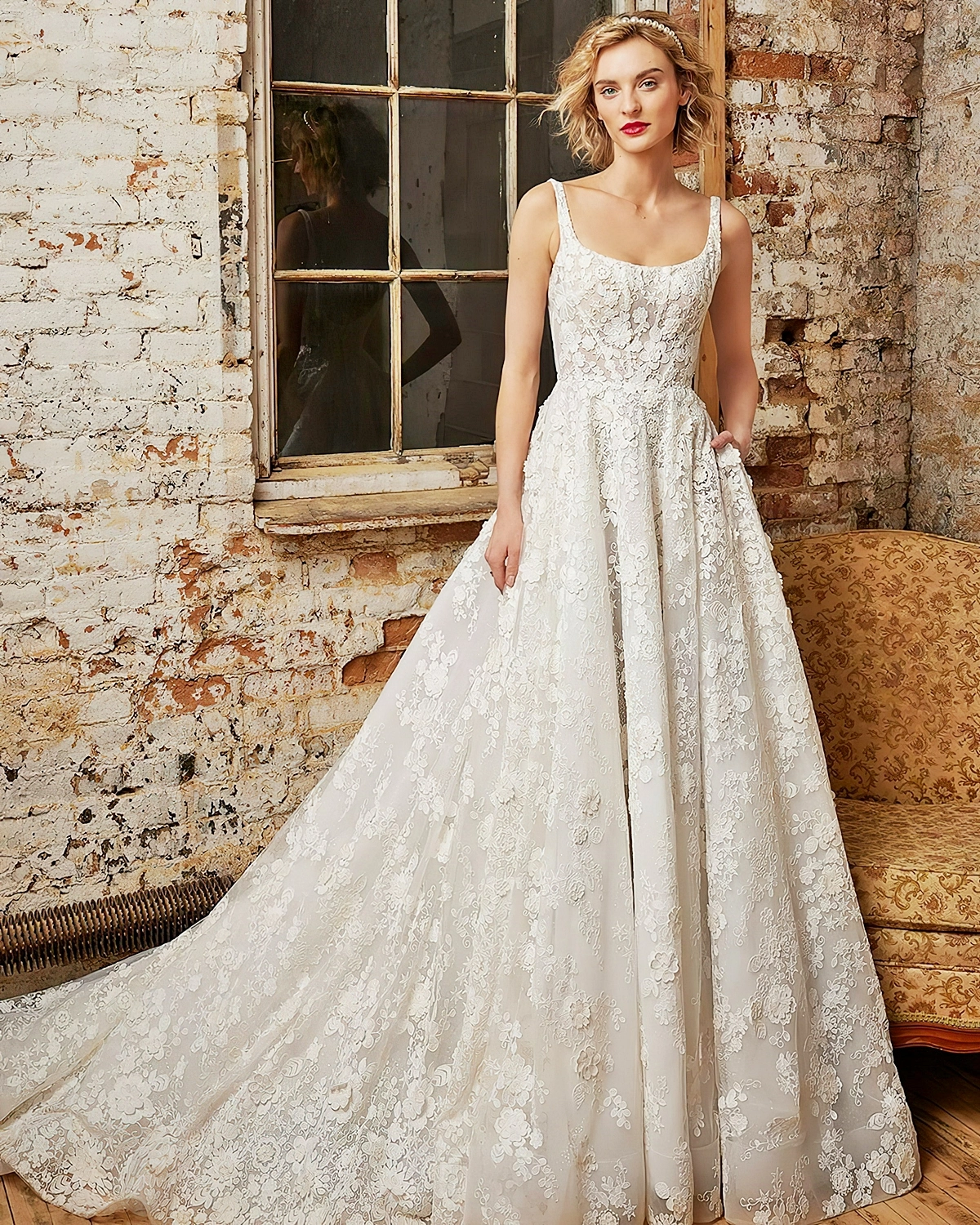 brautkleid trends 2025 langes hochzeitskleid mit spitze callablanchedress