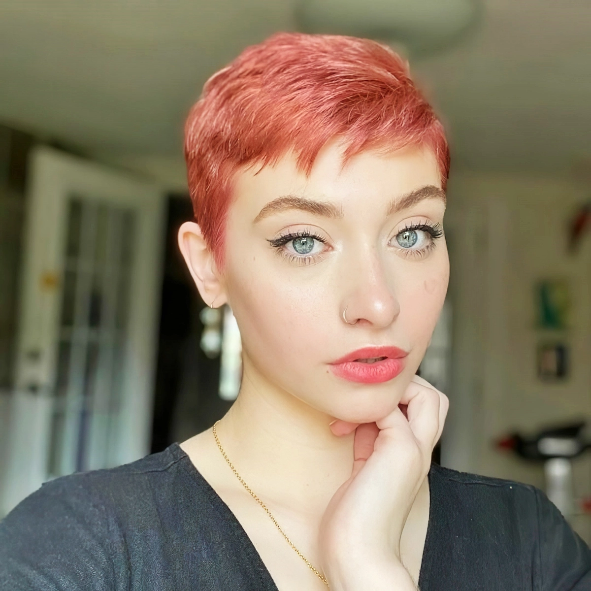 frauenfrisuren kurze haare frauen trendige haarfarben pixie shorthairlife