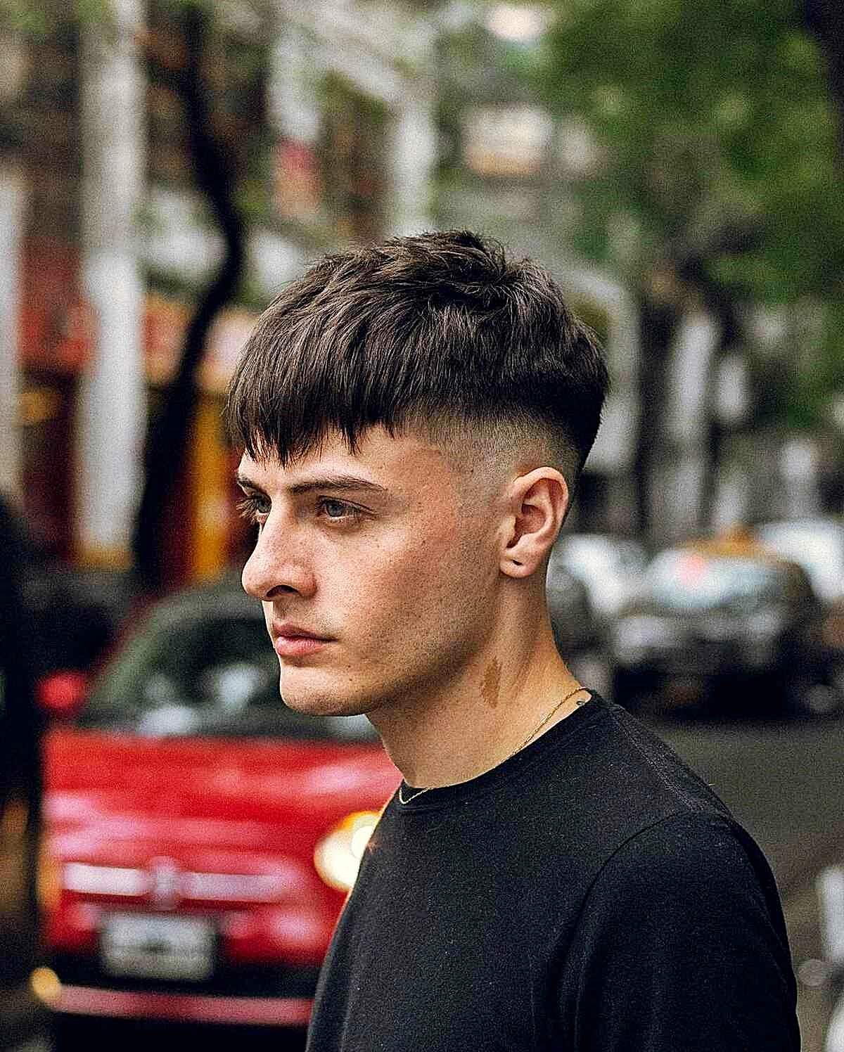 jungs frisuren nach vorne french cut langem deckhaar junge alexanderballejos