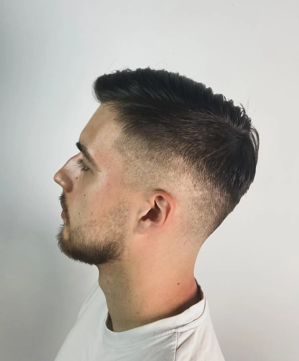 mid fade crew haarschnitt männer frisuren 2025