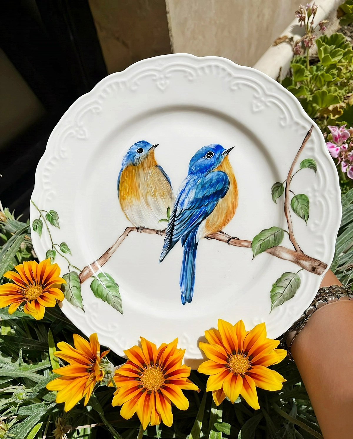 teller bemalen einzigartiges design mit realistische voegeln am zweig porcelainpainting 