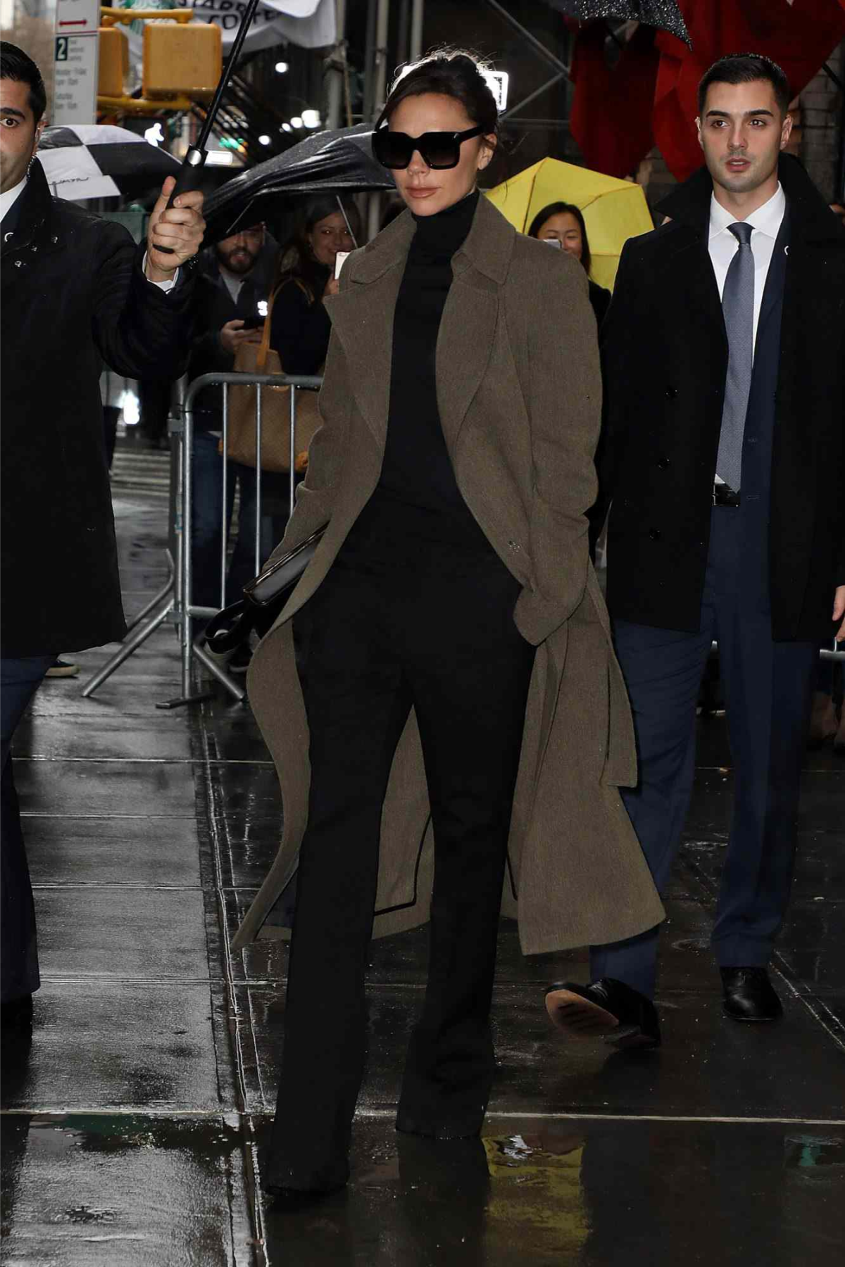 victoria beckham trench coat