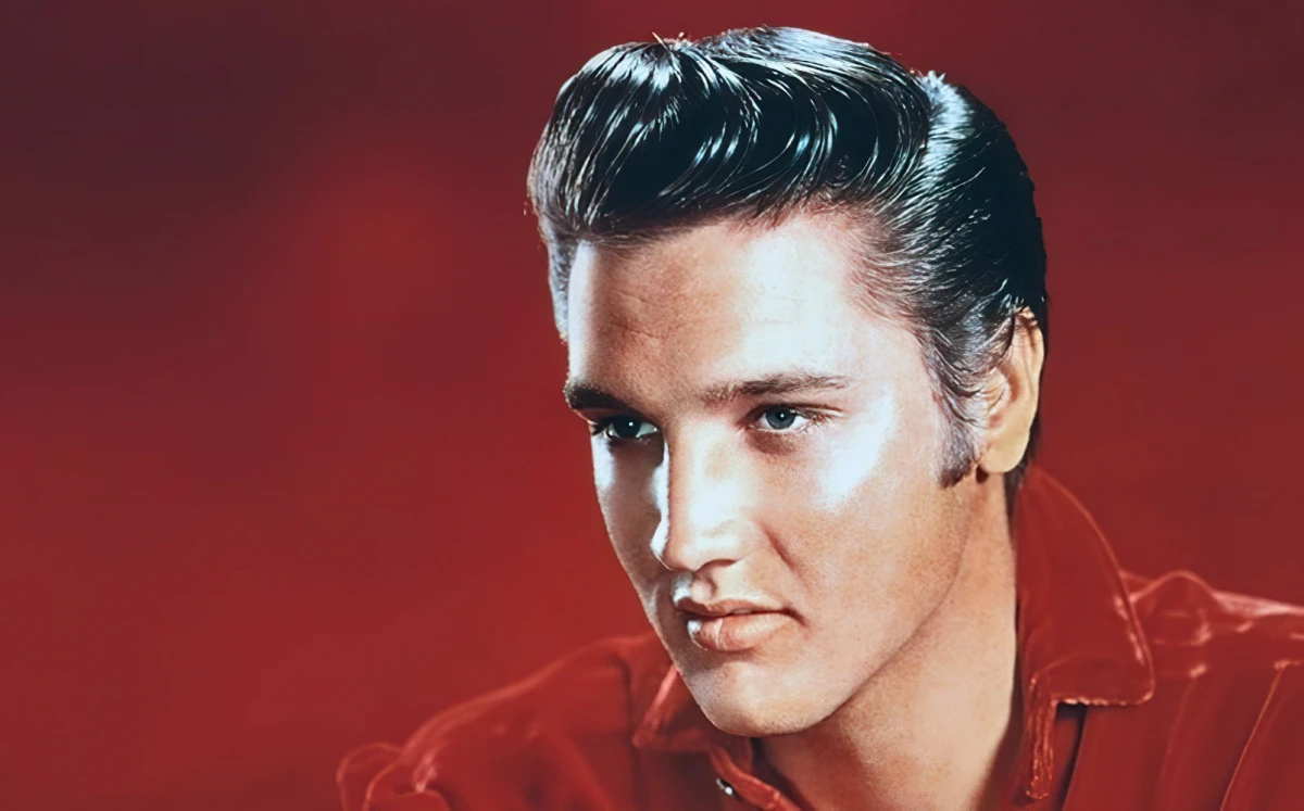 elvis presley hair ikonische frisuren fuer maenner