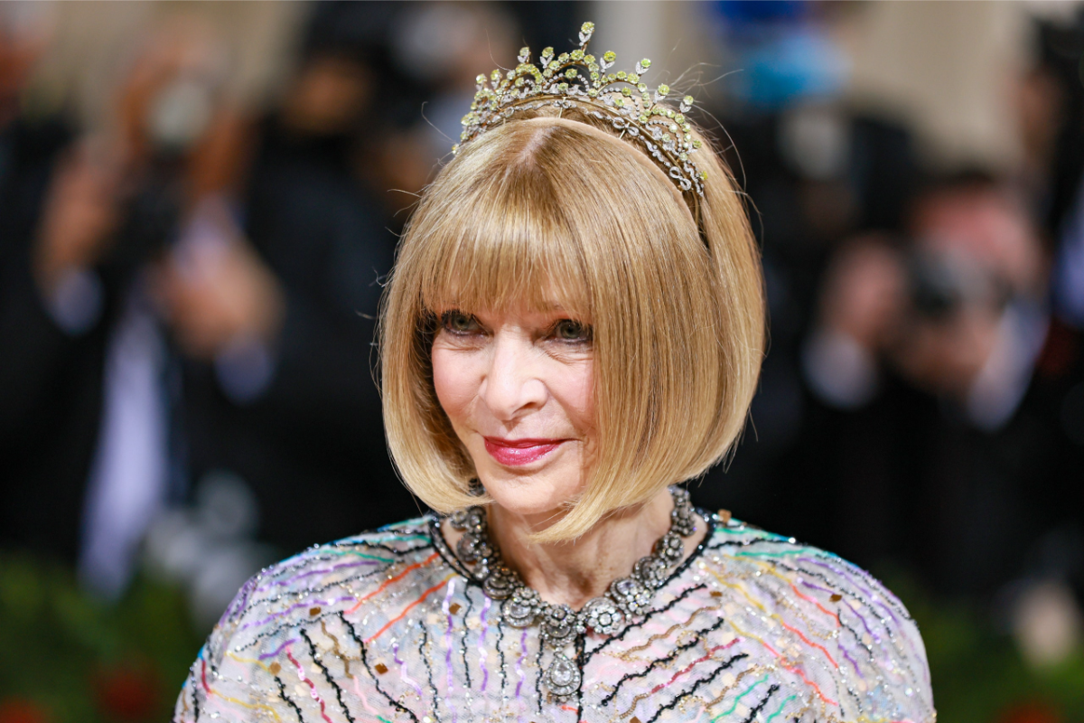 blunt bob mit passendem pony anna wintour