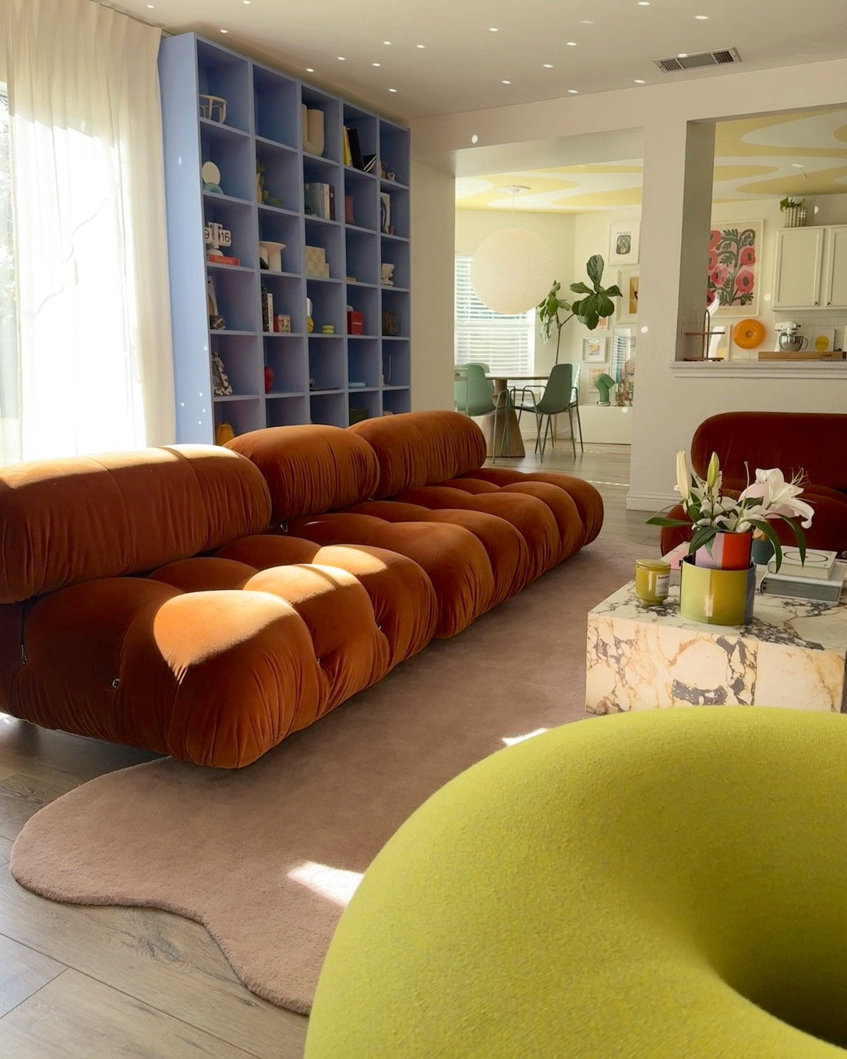 interessantes trendiges sofa in cognac farbe