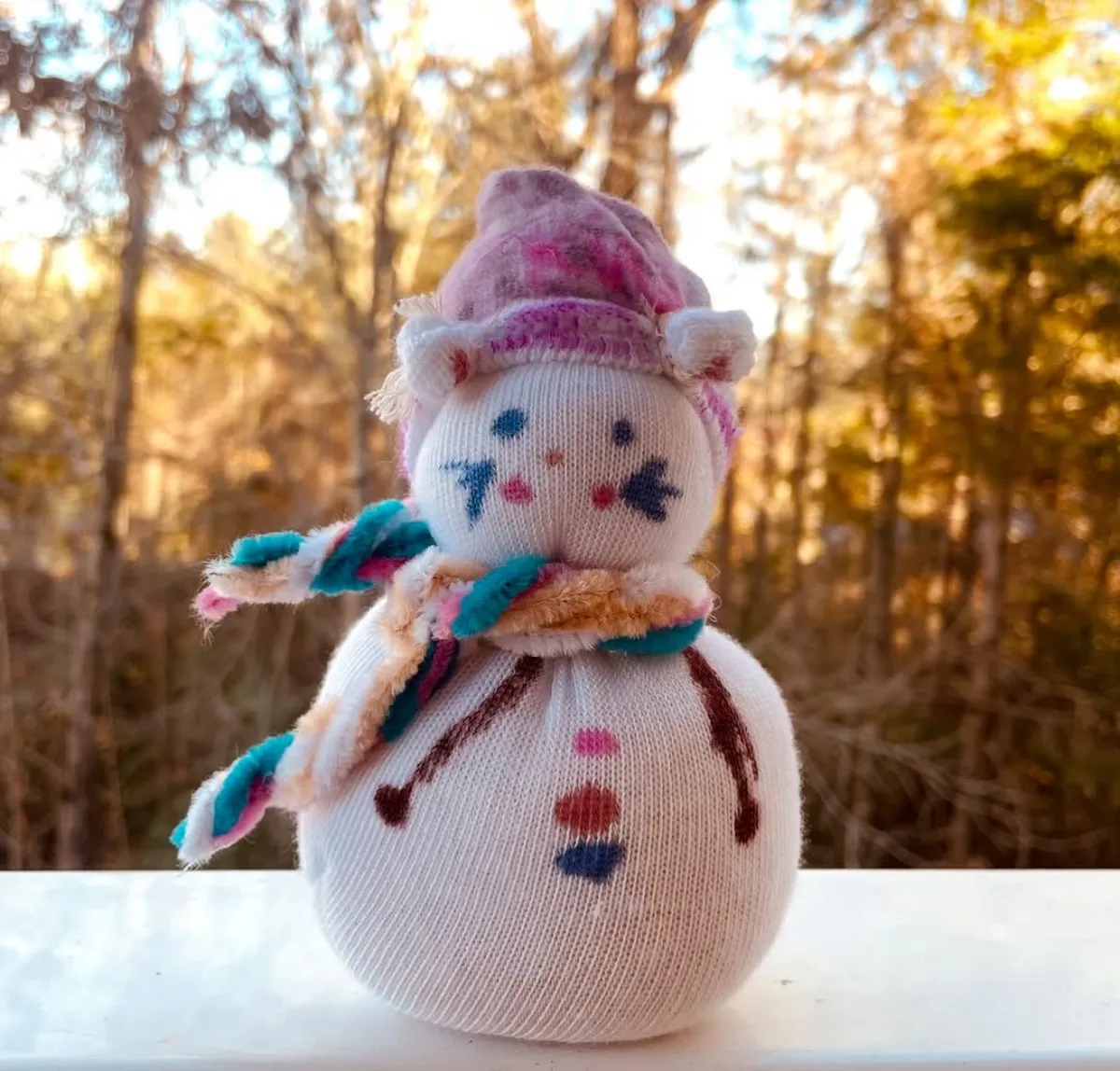 socken schneemann selber machen und dekorieren