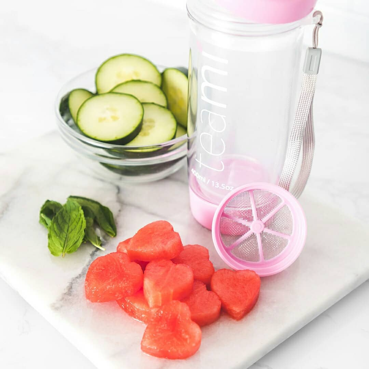 detox wasser mit wassermelone und gurke