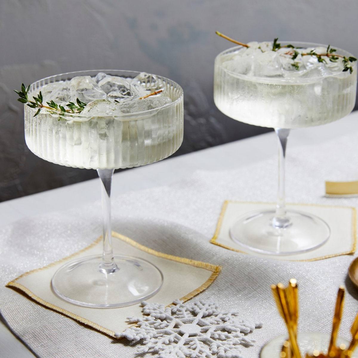 french 75 mit zitronen thymian sirup