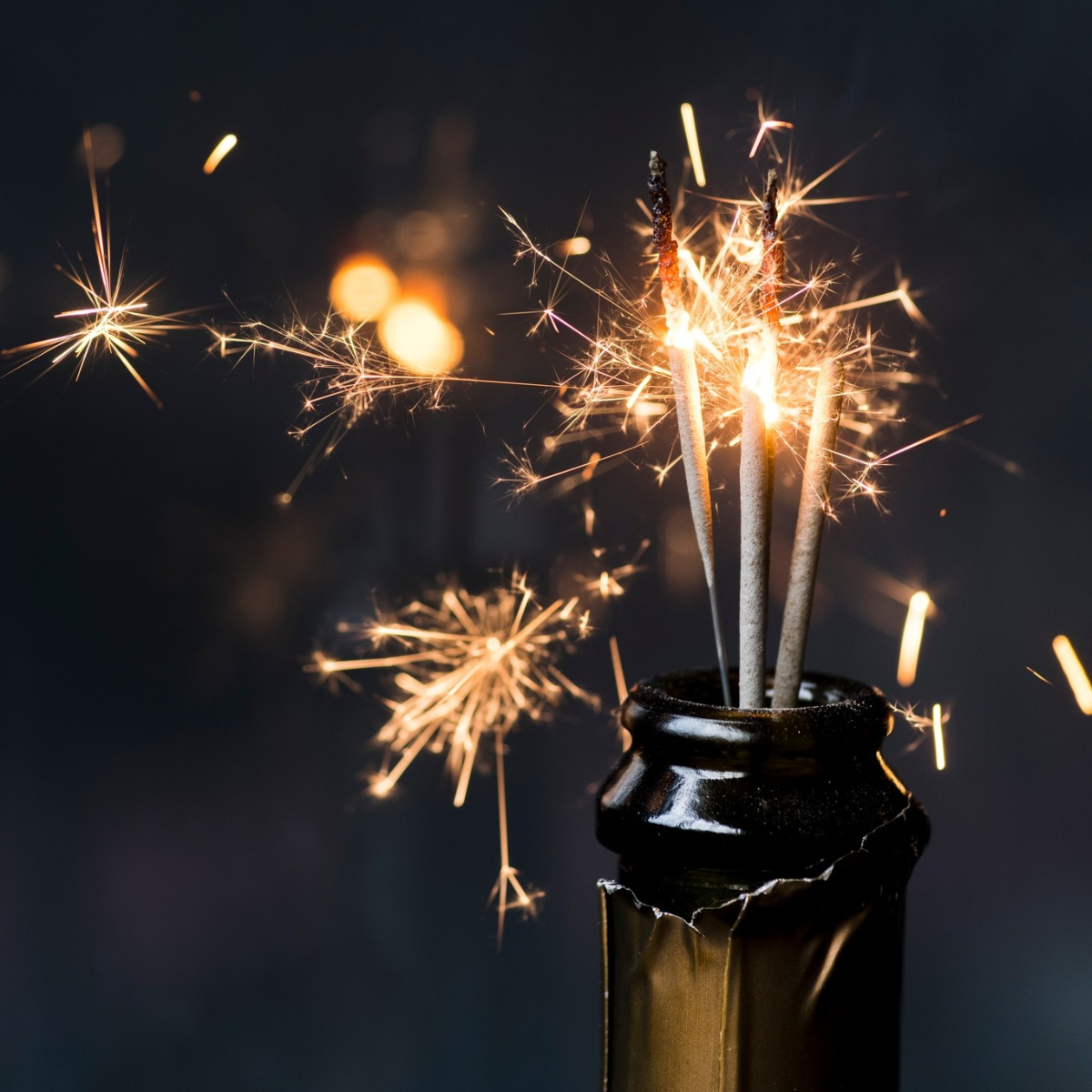 sekt mit silvesterdekoration