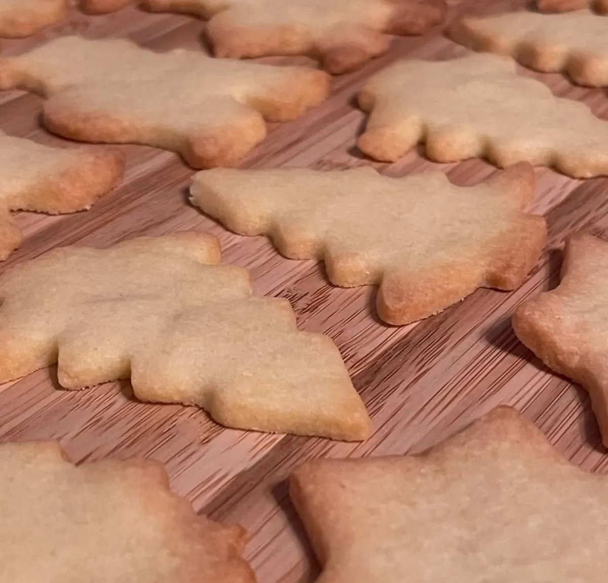 butterplätzchen ausstechen chtistbäumchen förmchen