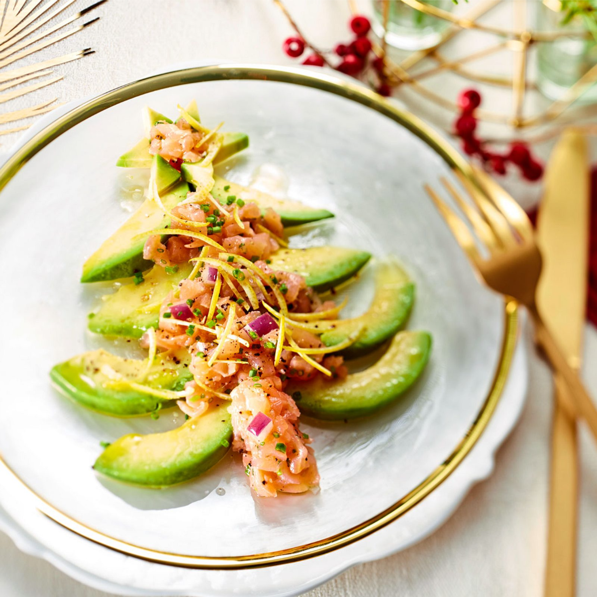 fingerfood weihnachten avocado und lachs