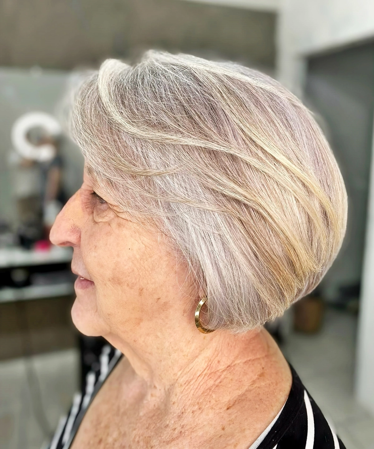 graue haarfrisuren ab 70 feines haar stufiger a linien bob vannepimpaohair