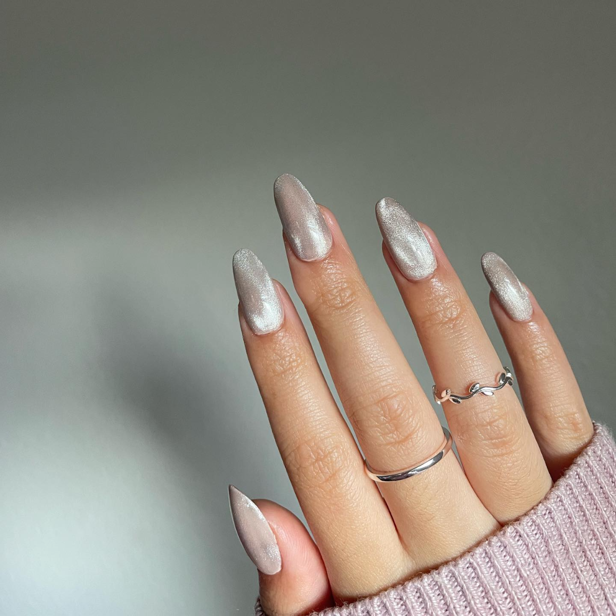 velvet nails