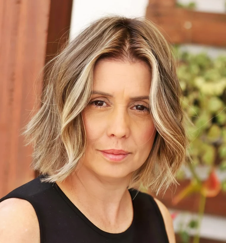 bob frisuren kurz stufig fransig blond braune balayage 2025 matheus.boaz