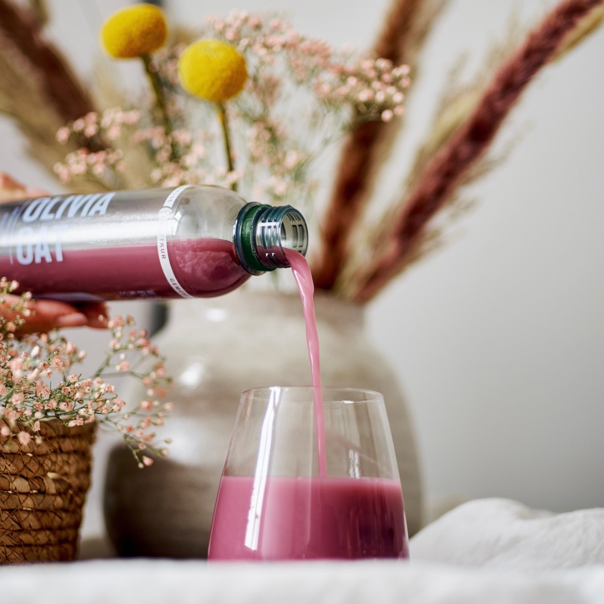 lila saft aus beeren lila saft aus beeren