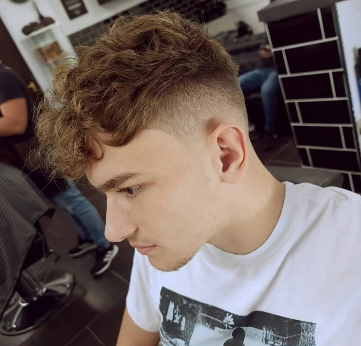 mit fade mit quiff jungs mit curly hair styles