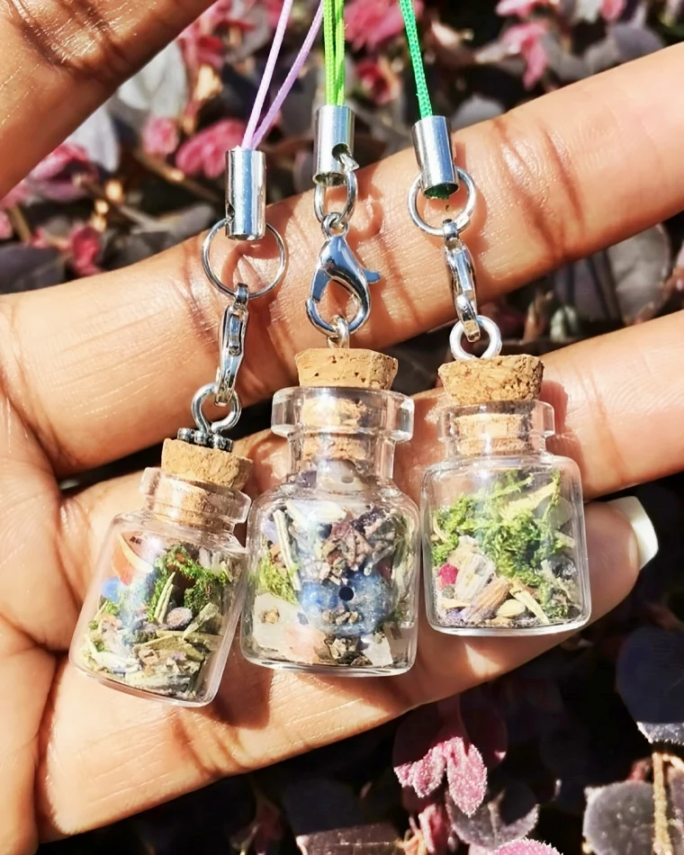 schueеsselanhaenger selber machen anleitung mini anhaenger aus glaesern diy geschenk zs.peace.beads